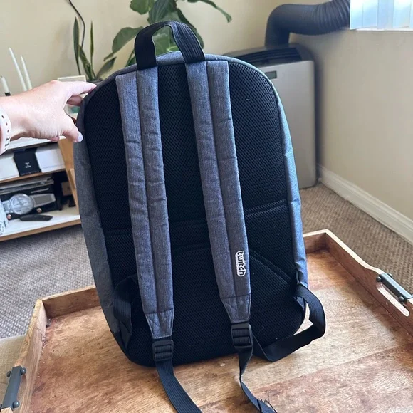 Exclusive Twitch Partnership Backpack - Picture 2 of 3